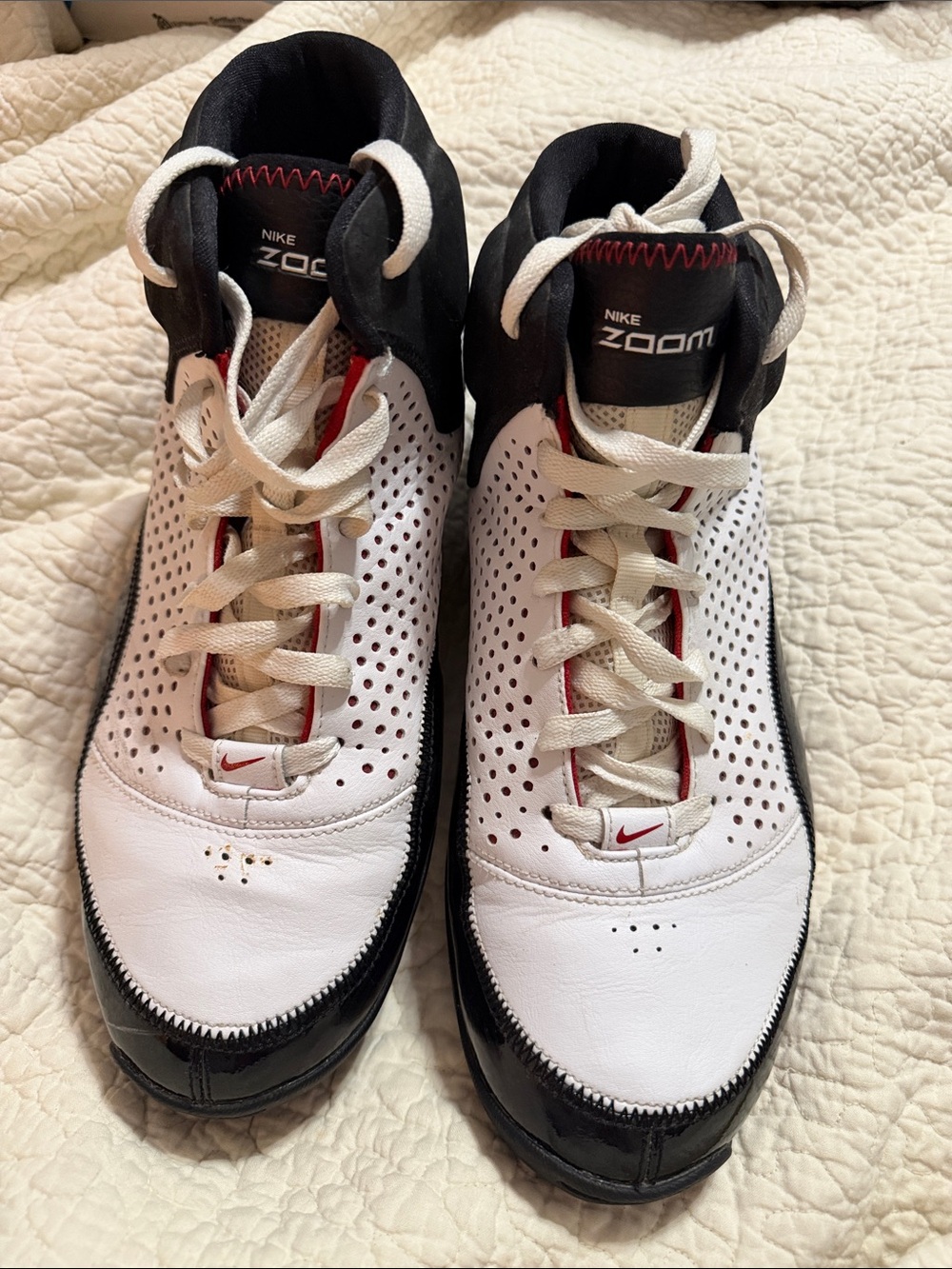 Vintage 2007 Nike Zoom BB II "Chicago Bulls" White Red Black - Men’s 10.5